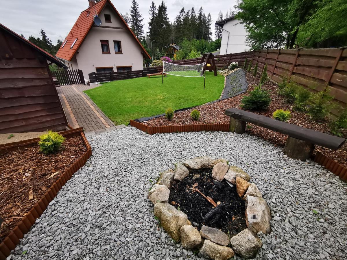 كارباش Wonder Home - Villa Vika Z Ogrodem, Z Miejscem Na Grilla I Ognisko المظهر الخارجي الصورة